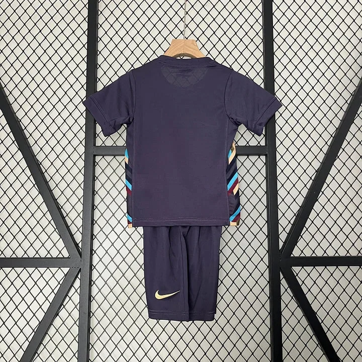 Kit Enfant Angleterre Extérieur 2024/2025