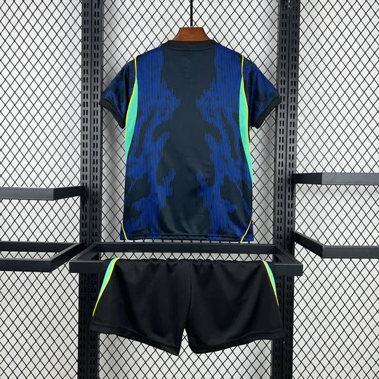 Kit Enfant Brésil Extérieur 2026/2027