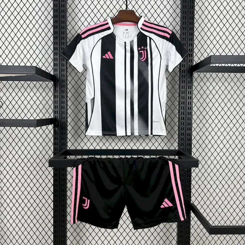 Kit Enfant Juventus Domicile 2025/2026