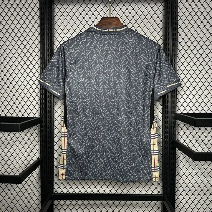 Maillot Angleterre Concept Burberry 2024/2025